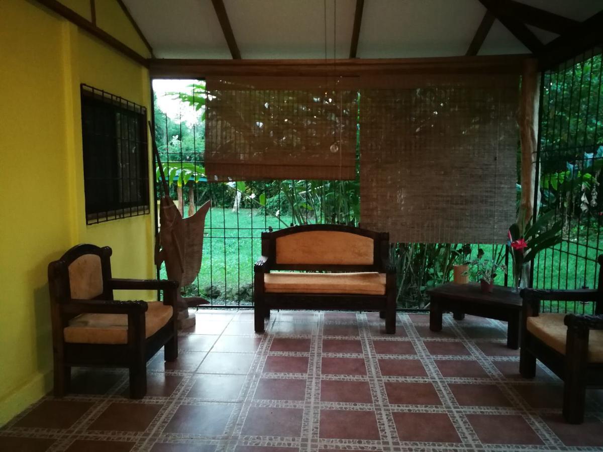 Casita Amarilla Villa Cahuita Luaran gambar