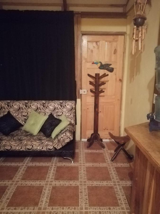Casita Amarilla Villa Cahuita Luaran gambar